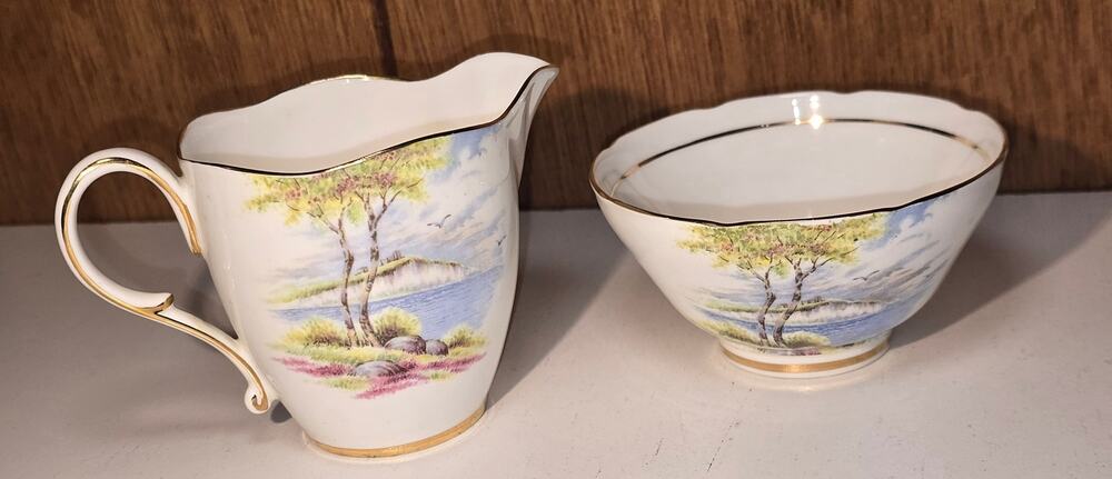 Paragon Creamer Sugar Bowl Cliffs of Dover Fine Bone China England Gold Trim